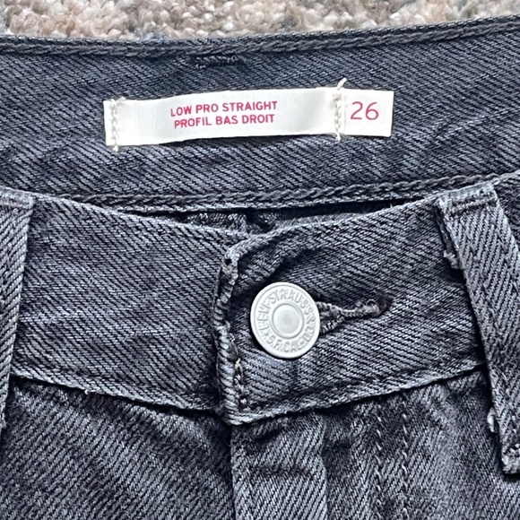 Levi’s low pro jeans - Picture 3 of 5